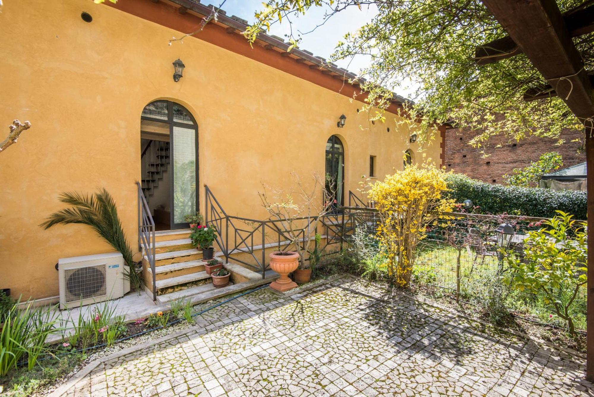 Villa Secret Garden Siena Exterior foto